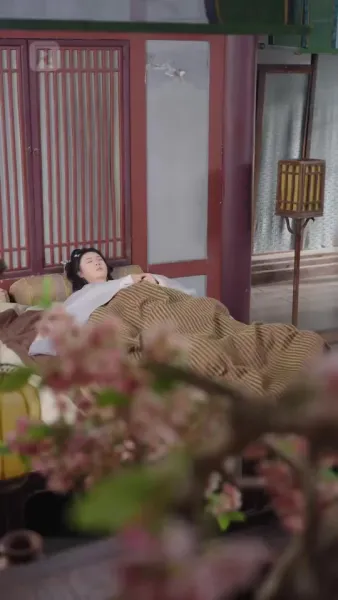 ฝ่าบาท นางไม่เคยหักหลังพระองค์เลย