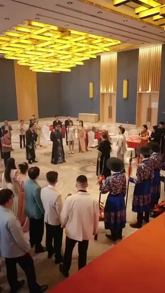 ข้าคือราชามังกร & หมอวิเศษในตำนาน