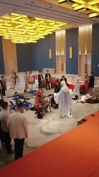 ข้าคือราชามังกร & หมอวิเศษในตำนาน