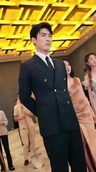 ข้าคือราชามังกร & หมอวิเศษในตำนาน