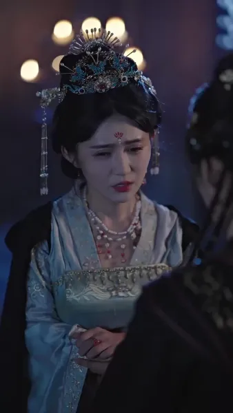 บัลลังก์นี้ข้าขอทวงคืน