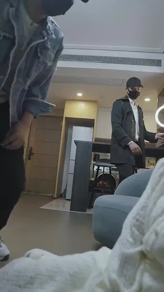 รักที่สะเทือนกระดูก