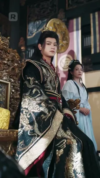 ราชันอมตะคืนสังเวียน