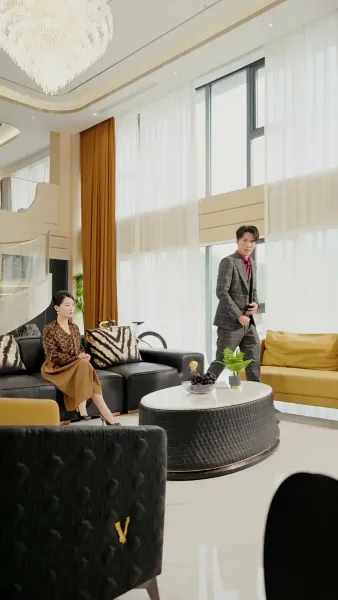 เข้าผิดงานวิวาห์ พลิกชะตารัก