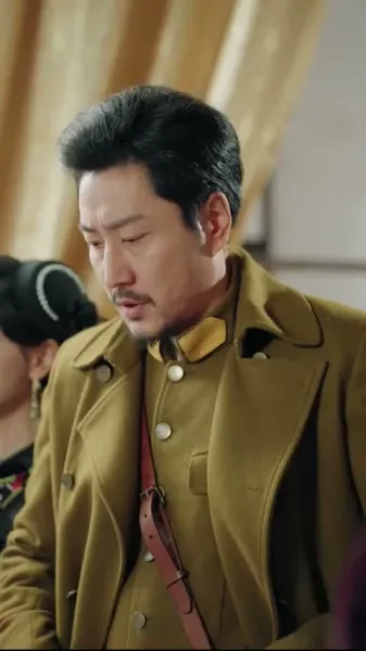 กลิ่นดอกไม้ในเถ้าธุลี