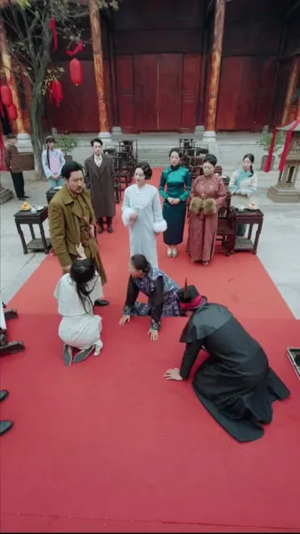 กลิ่นดอกไม้ในเถ้าธุลี