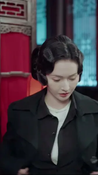 กลิ่นดอกไม้ในเถ้าธุลี