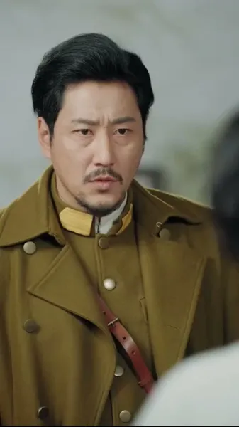 กลิ่นดอกไม้ในเถ้าธุลี