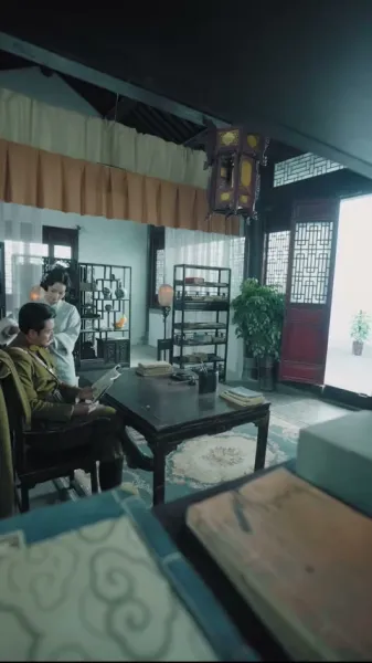 กลิ่นดอกไม้ในเถ้าธุลี