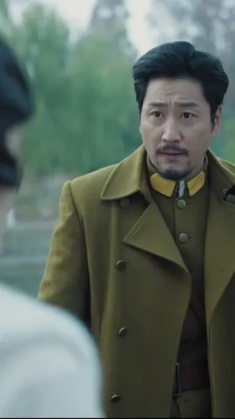 กลิ่นดอกไม้ในเถ้าธุลี