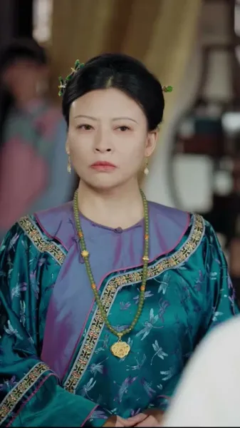 กลิ่นดอกไม้ในเถ้าธุลี