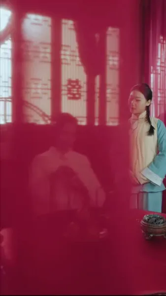 กลิ่นดอกไม้ในเถ้าธุลี