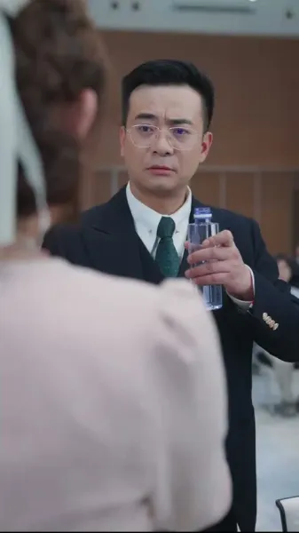 แอบฟังเสียงในใจดั่งละคร