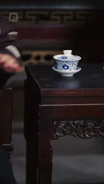 เขากลับมา ในคราบสามีของฉัน