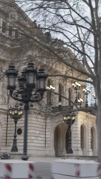 เริงระบำกับเพชฌฆาต