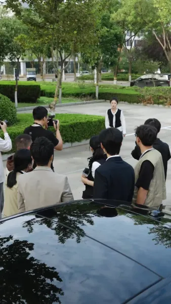 รักลอยลมในวิวาห์กรุง