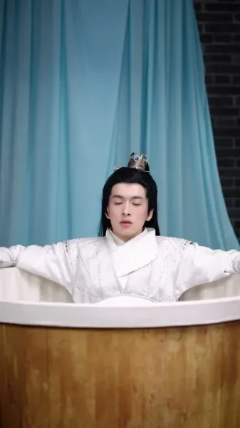 รักร้ายในวัง