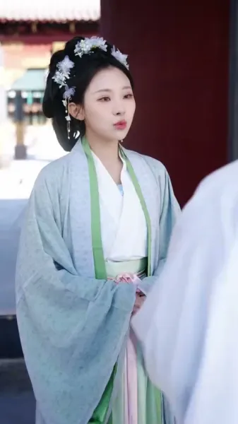 รักร้ายในวัง