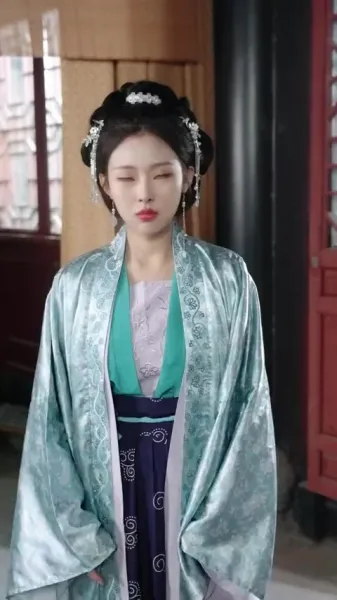 รักร้ายในวัง