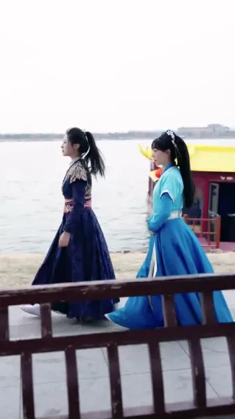 รักร้ายในวัง