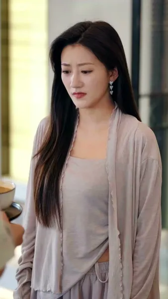 เลขาหน้าใส ยั่วใจซีอีโอ 