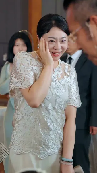 เลขาหน้าใส ยั่วใจซีอีโอ 