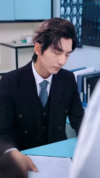 เลขาหน้าใส ยั่วใจซีอีโอ 