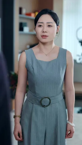 เลขาหน้าใส ยั่วใจซีอีโอ 