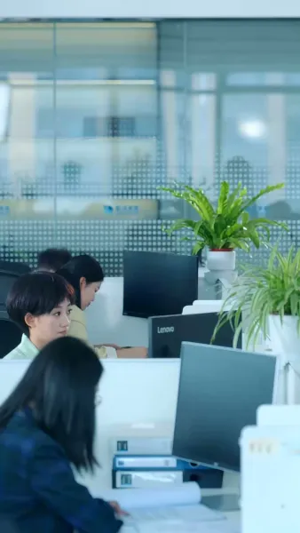 เลขาหน้าใส ยั่วใจซีอีโอ 