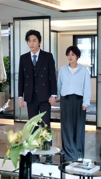 เลขาหน้าใส ยั่วใจซีอีโอ 