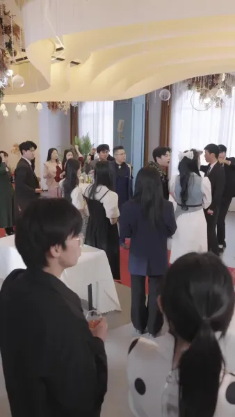 สามีเก่าคุกเข่าขอคืนดี