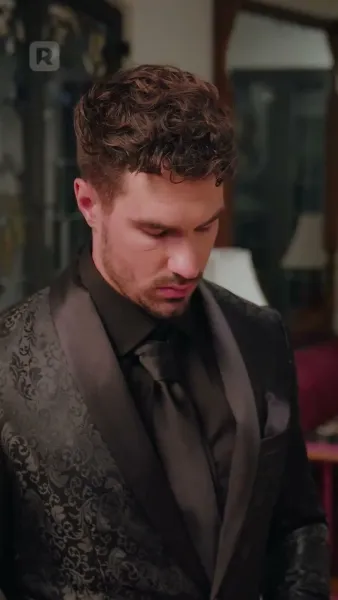 ถูกจับและผูกมัดโดย CEO ของคุณ