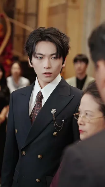 พรหมลิขิตรักกับท่านประธาน