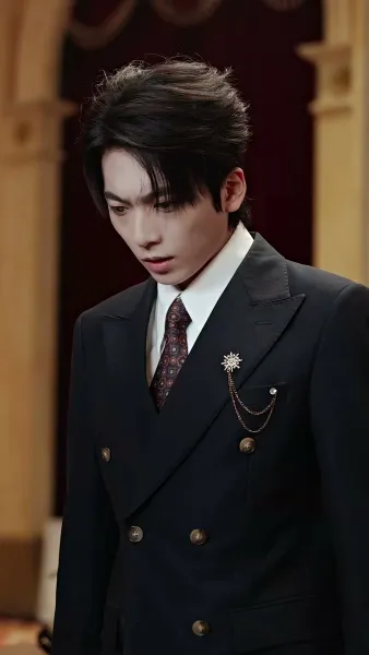 พรหมลิขิตรักกับท่านประธาน