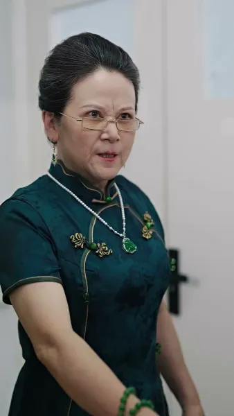 พรหมลิขิตรักกับท่านประธาน