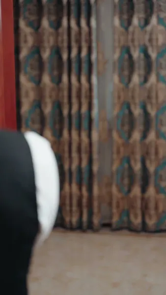 ขังใจเธอไว้ด้วยความหลงผิด