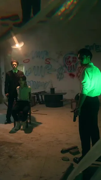 รักซ่อนมีด