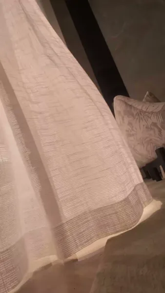 รักซ่อนมีด