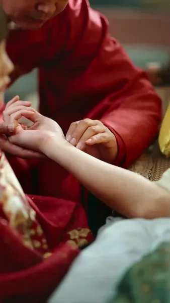 รอยปักนำทางสู่เธอ