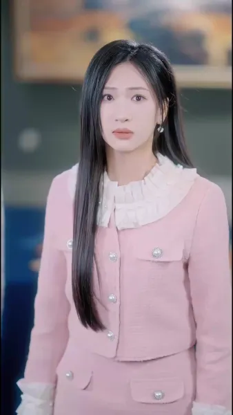 รักลับๆ ใต้ชายคาเดียวกัน