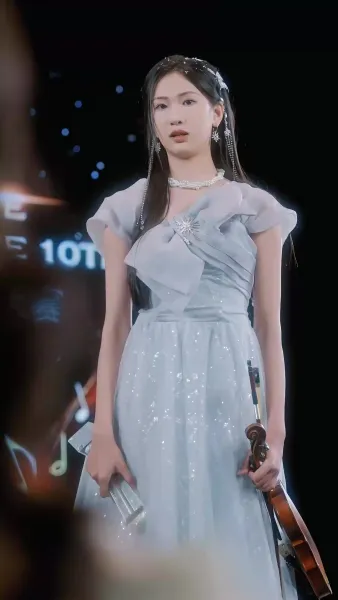 รักลับๆ ใต้ชายคาเดียวกัน