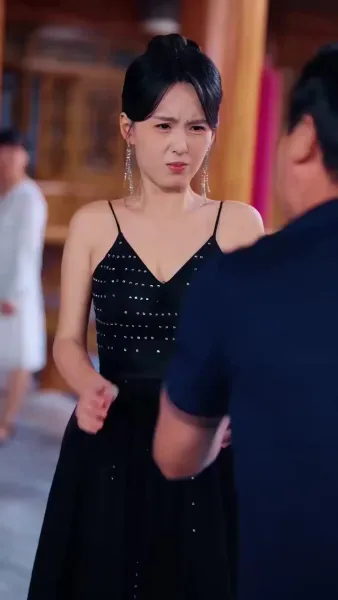 วิวาห์ล่ม33ครั้ง: บทเรียนรักรอยแค้น