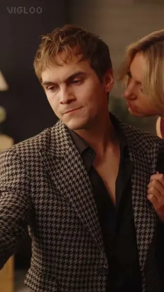 การแก้แค้นของราชินี XXL