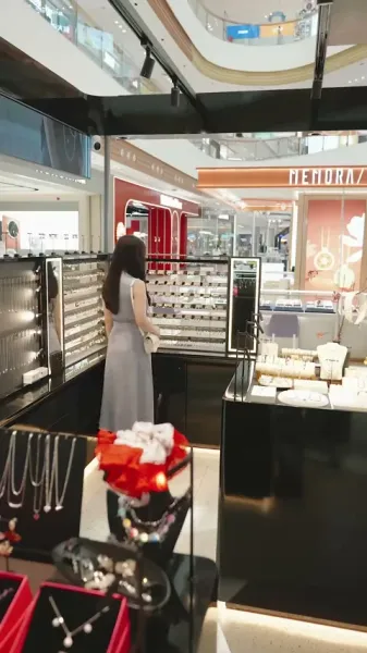 ลิขิตใจ นายจอมพิทักษ์