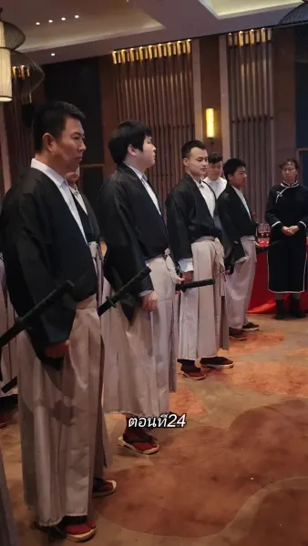 การเอาคืนของเทพราชัน