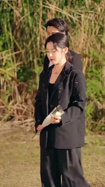 หลงกลพิศวาสรัก