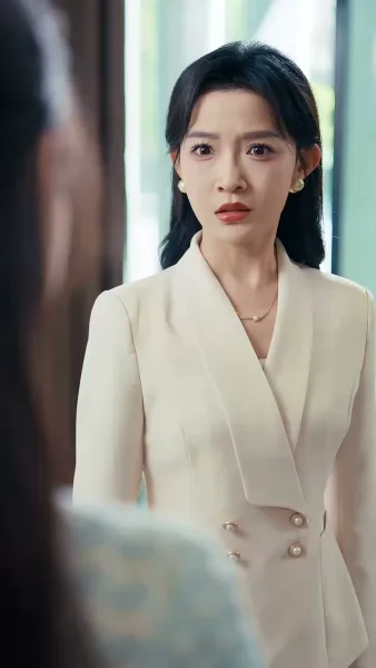 ฟื้นจากเถ้าถ่าน(พากย์ไทย)