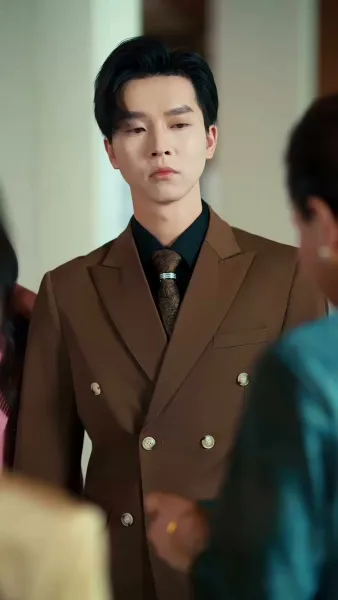 ฟื้นจากเถ้าถ่าน(พากย์ไทย)