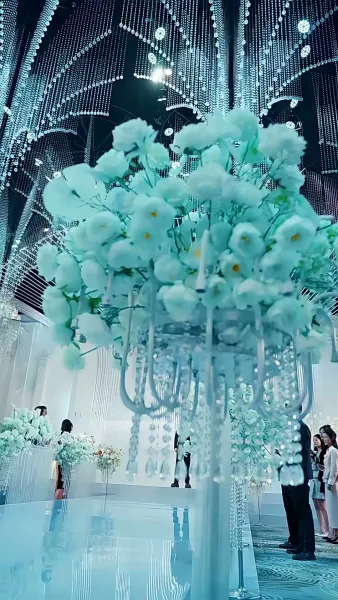 ฟื้นจากเถ้าถ่าน(พากย์ไทย)