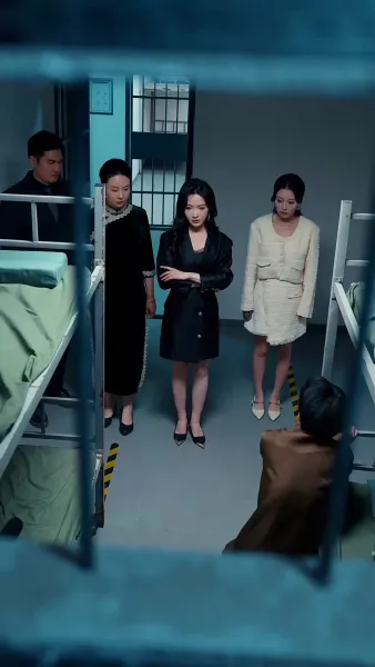 ฟื้นจากเถ้าถ่าน(พากย์ไทย)